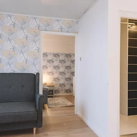 Panorama Apartmanhaz باداتشونيتوماي