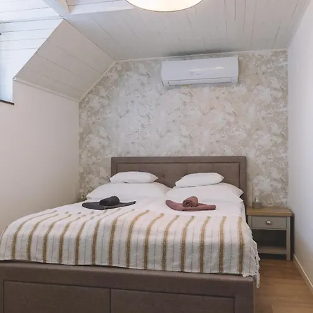 Panorama Apartmanhaz شقة