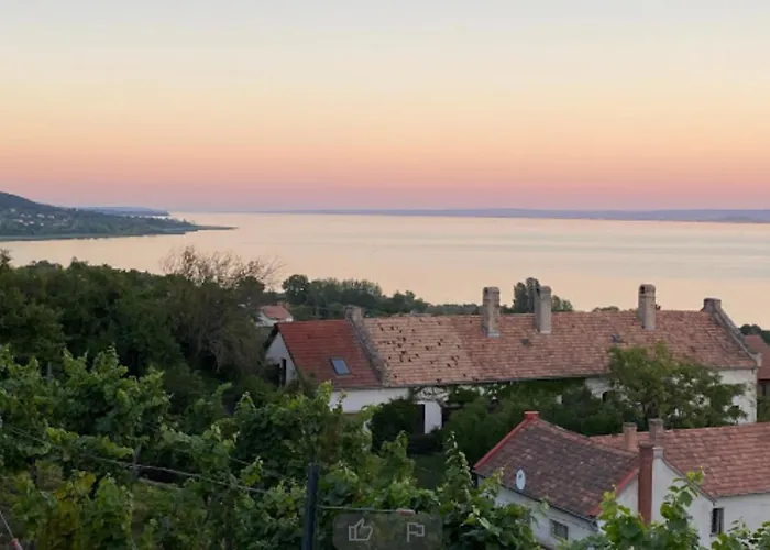 Apartamento Panorama Badacsonytomaj