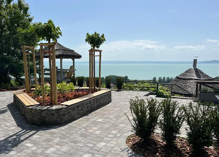 Apartamento Panorama Badacsonytomaj